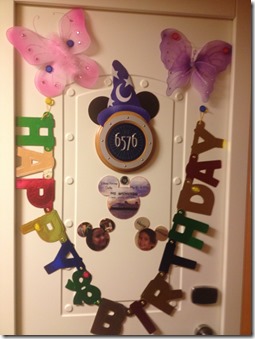 7. DCL - Fantasy - Stateroom door magnets - garland birthday