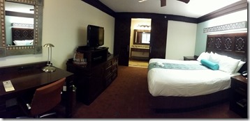 Business Class King Room at Coronado Springs